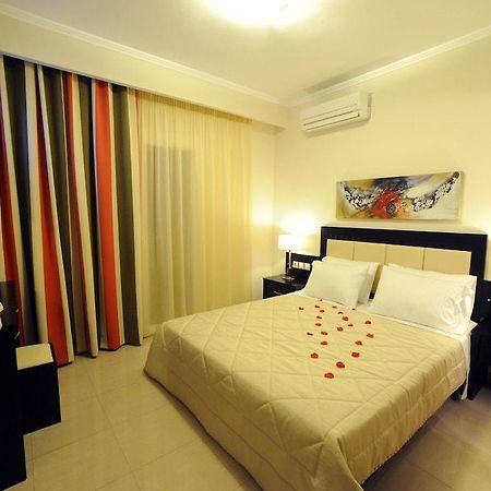 Mamfredas Luxury Resort Planos  Bagian luar foto