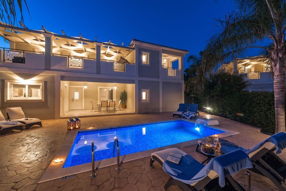 Mamfredas Luxury Resort Planos  Bagian luar foto